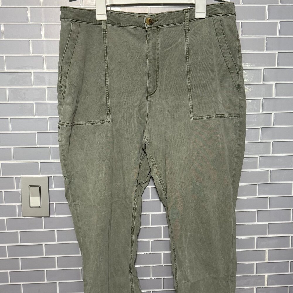 Old Navy Women’s Pants – Size 18 – Green – Good Used Condition
